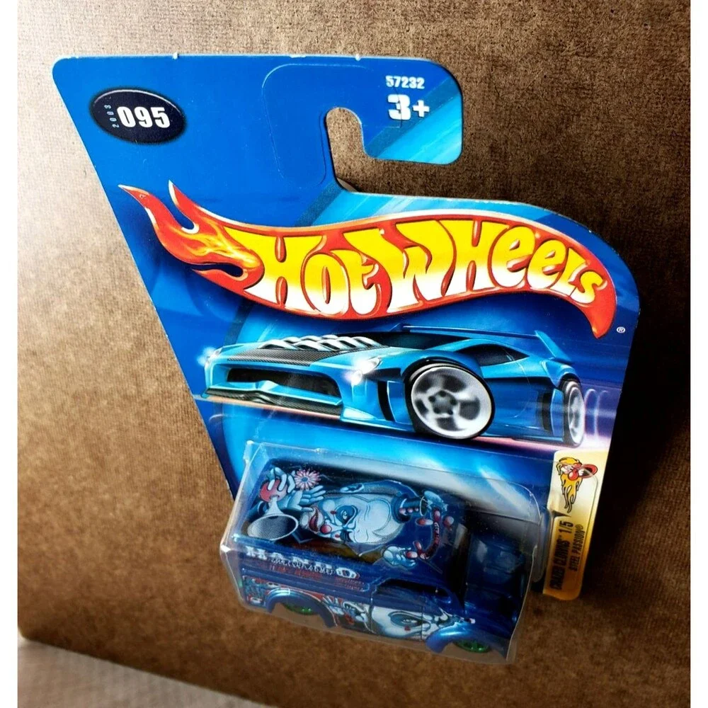 2003 Hot Wheels STEEL PASSION Blue CRAZED CLOWNS Hando DAIRY DELIVERY #1/5 1:64